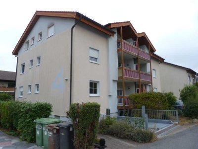 Gemütliche 3-Zimmerwohnung mit Balkon und Stellplatz, ruhige Lage!