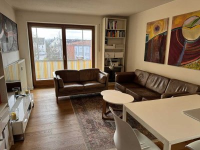 Schöne 2-Zimmer-Wohnung mit Süd-Balkon und EBK in Freising