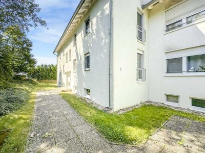 Mietfreie & gepflegte 2-Zimmer-Wohnung mit Dachterrasse & TG-Stellplatz in ruhiger und grüner Lage!