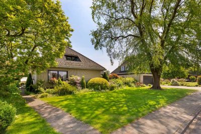 "Lange gesucht - endlich gefunden" - Geräumiges Einfamilienhaus sucht Großfamilie!