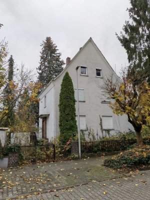 Freistehendes Einfamilienhaus in Darmstadt-Arheilgen