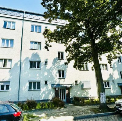 Gut geschnittene 2-Zimmerwohnung mit Balkon nahe Roseneck - Kapitalanlage mit solider Mieteinnahme