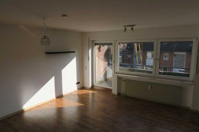 Schönes Appartement mit ca. 35 QM,Einbauküche,Balkon und Gartenmitbenutzung