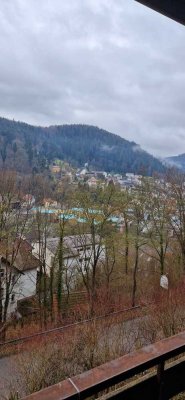 SCHÖNE NEUE 3 ZIMMER WOHNUNG MIT RIESEN BALKON