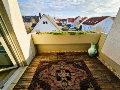 Gemütliche 3-Zi.-DG-Wohnung mit Loggia und Stellplatz in zentraler Lage von Griesheim