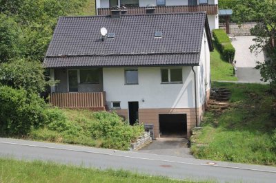 Preiswertes 4-Raum-Einfamilienhaus in Warmensteinach mit viel Potential ("reserviert"!)