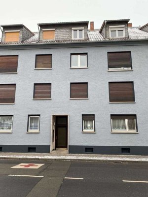 ** 1 Zimmerwohnung mit Balkon**