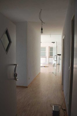 Exklusive 3-Raum-Maisonette-Wohnung mit gehobener Innenausstattung mit Balkon und EBK in Bretten