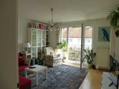 Modernisierte 2,5-Zimmer-Wohnung mit Balkon und Einbauküche in 91522, Ansbach