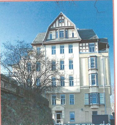 Günstige, gepflegte 2-Zimmer-Wohnung mit Balkon in Plauen Stadtmitte