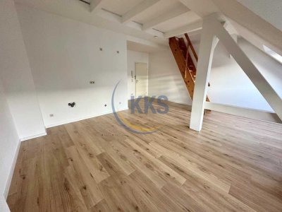 Individuelle Maisonette-Wohnung mit offener Küche ab sofort!!!