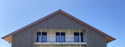 Erstbezug - Traumhafte 4-Zi-DG-Wohnung m. Bergblick u. großzügigem Balkon