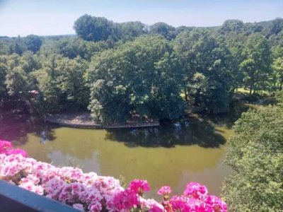 Schöne Eigentumswohnung mit Blick ins Grüne für späteren Eigennutz