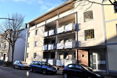 Wohnen mit Weitblick über Witten! Gemütl. 2 Zi. KDB  mit Balkon (3.OG) u. neuwertiger Einbauküche