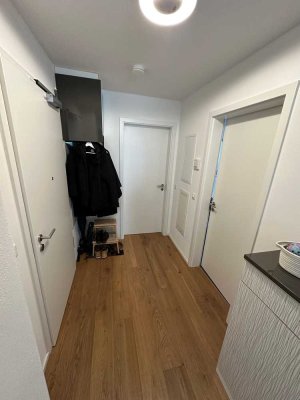 Exklusive, gepflegte 2-Zimmer-Wohnung mit gehobener Innenausstattung mit Einbauküche in Ingolstadt