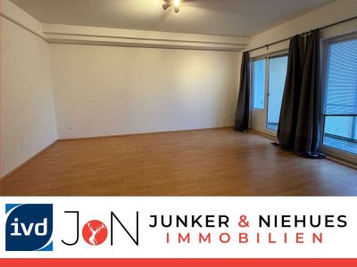 Geräumige 3-Zimmer-Wohnung mit Balkon und Wohlfühlatmosphäre in zentraler Lage von Oerlinghausen