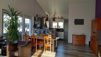 Lichtdurchflutete Penthouse-Wohnung mit Loft-Charakter zum Wohlfühlen