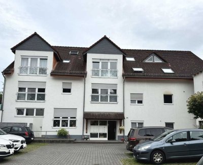 Profi Concept: Bad König, schöne 2 Zimmer Wohnung mit PKW-Stellplatz in Waldrandlage