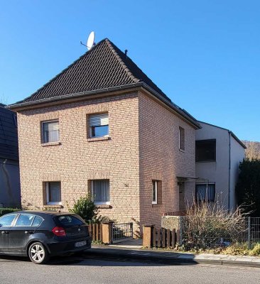 Freistehendes Einfamilienhaus/Mehrgenerationenhaus Wbg-Niederbachem; Maklerfrei!