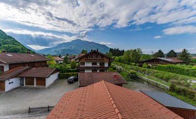 EXKLUSIVES WOHNEN MIT BERGBLICK