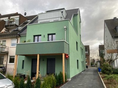 Exklusive Neubau-Eigentumswohnung mit zwei Dachterrassen in ruhiger Wohnlage und mit schöner Aussich