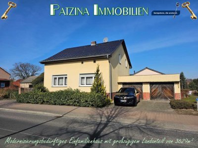 Modernisierungsbedürftiges Einfamilienhaus auf großzügigem Landanteil von 3629 m²