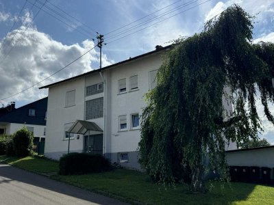 SUPER KAPITALANLAGE - 4-Familienhaus in ruhiger Lage in Nürtingen, Garagen + Stellplätze - 216-24