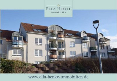 Moderne, helle Dachgeschosswohnung mit Balkon (Brockenblick) + Garage in guter Lage ...