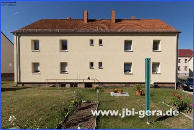 Erstbezug, schöne 3-Raum-Wohnung mit Gartennutzung zu vermieten.