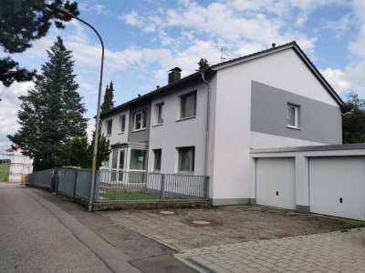 Ruhige 2-Zimmer-Wohnung mit Balkon in Wörthsee