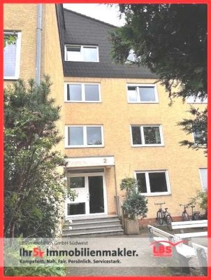 Charmante 3 Zimmer-Wohnung mit Balkon im Erdgeschoss