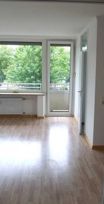 Schöne 2 Zimmer Wohnung mit Balkon als Kapitalanlage