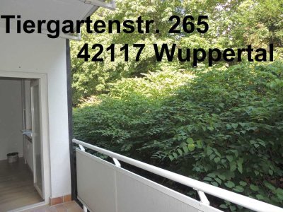 **WUPPERTAL-ZOOVIERTEL** 2-ZIMMER-WOHNUNG MIT BALKON IM 1. OBERGESCHOSS EINES GEPFL. MFH.