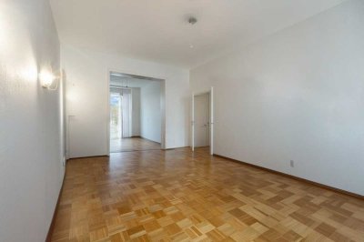 Elegantes Altbaujuwel mit Flair – 140 m² Wohntraum mit hohen Decken & großzügigen Räumen