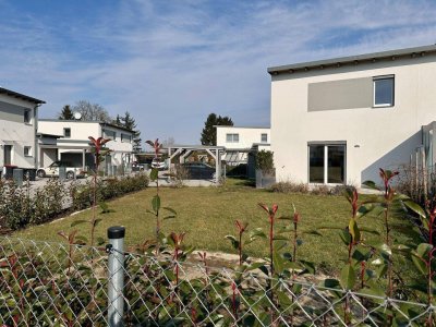 Neuwertige Doppelhaushälfte in Neulengbach: 4 Zimmer, Garten, Terrasse &amp; moderne Ausstattung