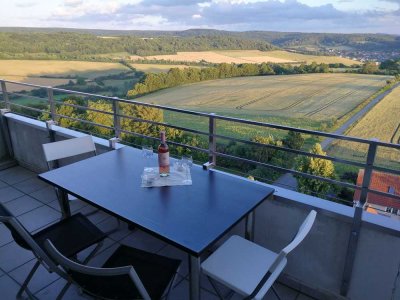 Helle komfortable  3Zi Wohnung mit Weitblick über Göttingen