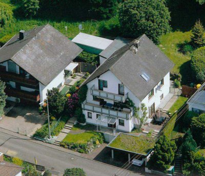 Familienheim mit Einliegerwohnung und unverbaubarem Panoramablick