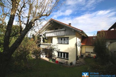 3-Familienhaus in ruhiger Ortslage von Wildpoldsried