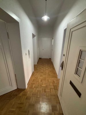 2-Zimmer-Wohnung **ERSTBEZUG nach Sanierung** 5 MIN. FUßWEG ZUR LEINE**