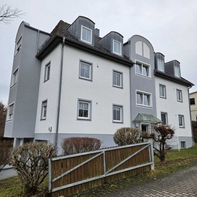 2 Zimmer Wohnung, EBK, Balkon, Garage, Saniert, Kulmbach