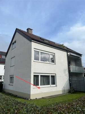 Exklusive, vollst. renovierte 3-Zimmer-EG-Wohnung mit geh. Innenausstattung mit Balkon und EBK