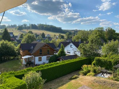 3-Zimmer-Dachgeschosswohnung mit Balkon, EBK und Luftwärmepumpe in GM-Gummeroth