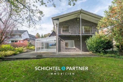 Ritterhude | Modernisiertes Einfamilienhaus mit Balkon, Terrasse und zwei Garagen in begehrter Lage