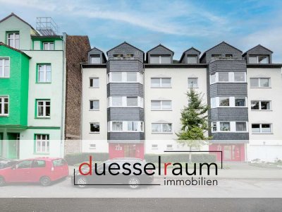 Gerresheim: Ausblick ins Grüne! 3-Zimmer Dachgeschosswohnung mit zwei Balkonen in ruhiger Lage