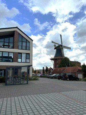 Wohnen am Norder Tief - Ferienwohnung mit Blick auf die Mühle!