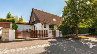 Stilvolles EFH in ruhiger Lage mit sonniger Terrasse, gepflegtem Garten und gehobener Ausstattung