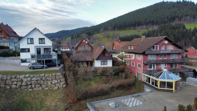 Zauberhaftes Wochenendhaus mit Möglichkeit zur Dauernutzung