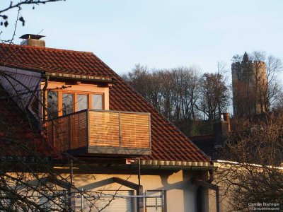 Großzügige 3-Zimmer-Dachstudiowohnung mit Balkon