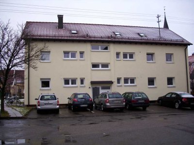 Neu renovierte3-Raum-Wohnung mit EBK und Balkon in Schwäbisch Gmünd