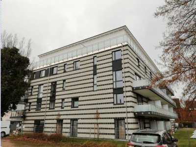 Moderne 2-Zimmer-Wohnung mit Einbauküche und Balkon in zentraler Lage